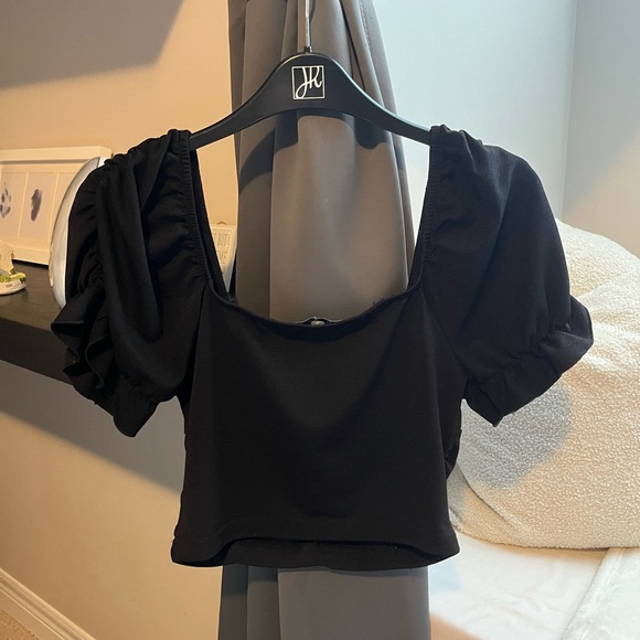 Ruched Top - Picture 2 of 2